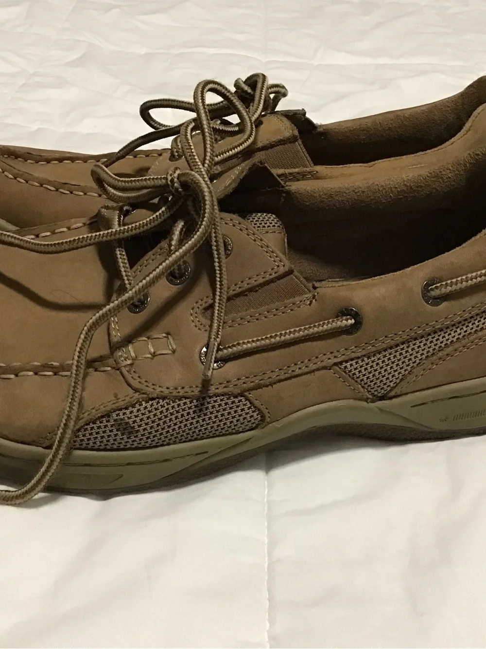 G.H. Bass & Co. Men's Tan Boat Shoes Size 9.5